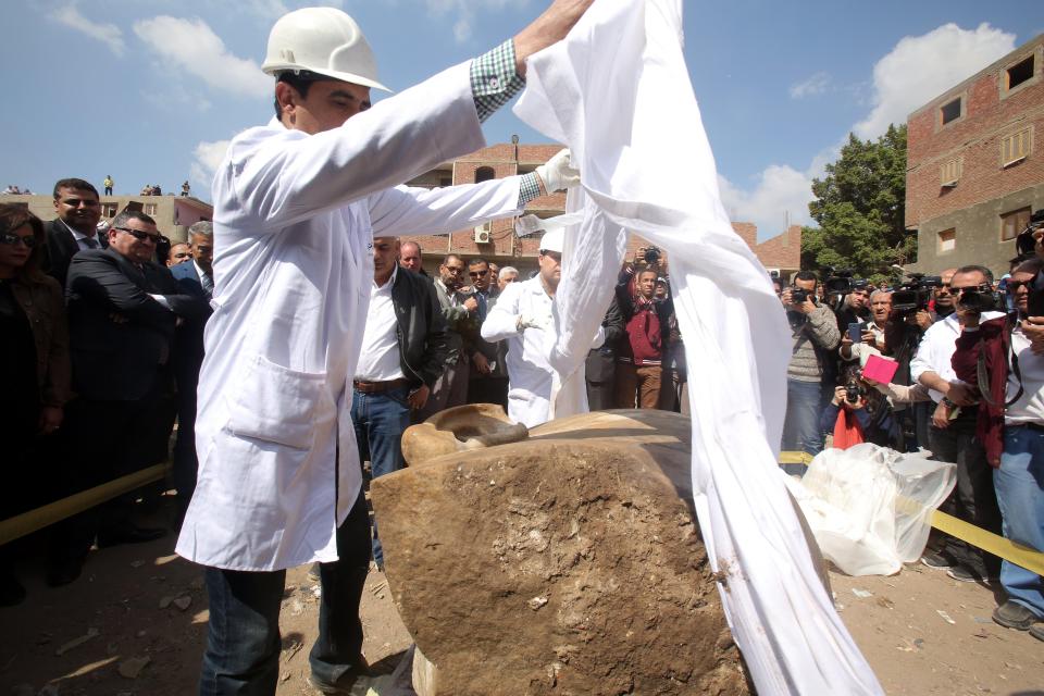 Giant 3,000-Year-Old Statue Of Pharaoh Ramses II Found Buried In A Cairo Slum - Mnews