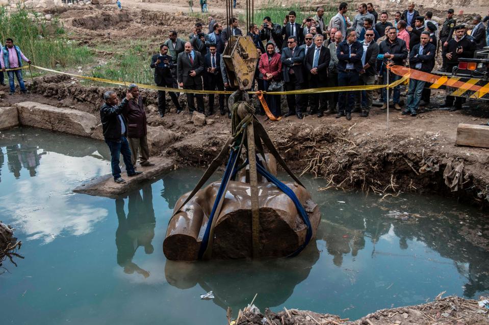 Giant 3,000-Year-Old Statue Of Pharaoh Ramses II Found Buried In A Cairo Slum - Mnews