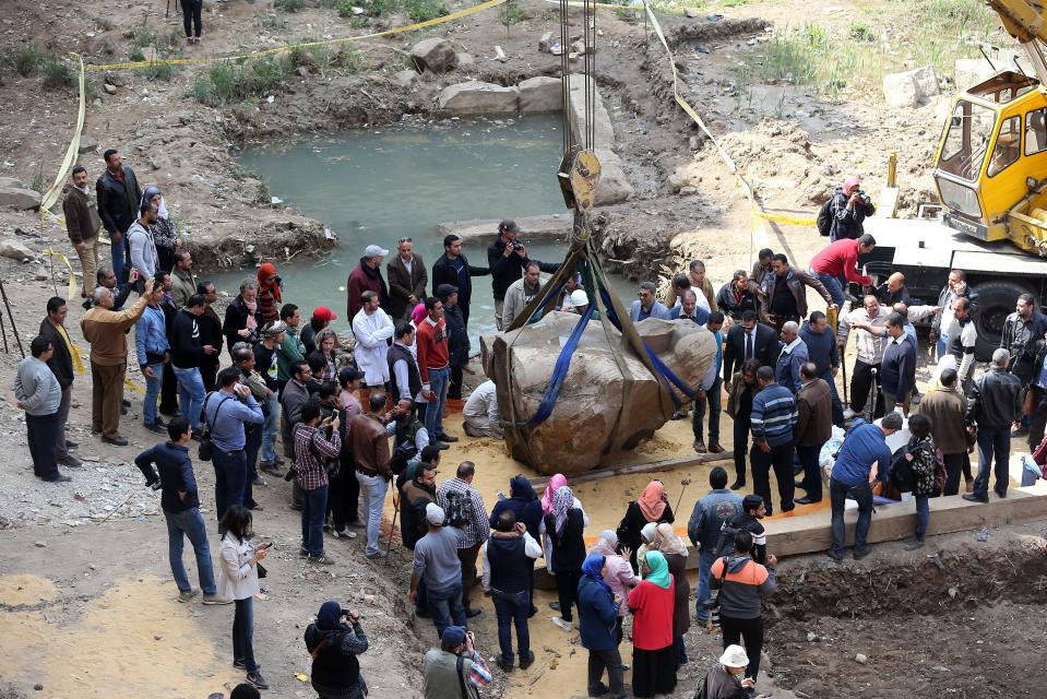 Giant 3,000-Year-Old Statue Of Pharaoh Ramses II Found Buried In A Cairo Slum - Mnews