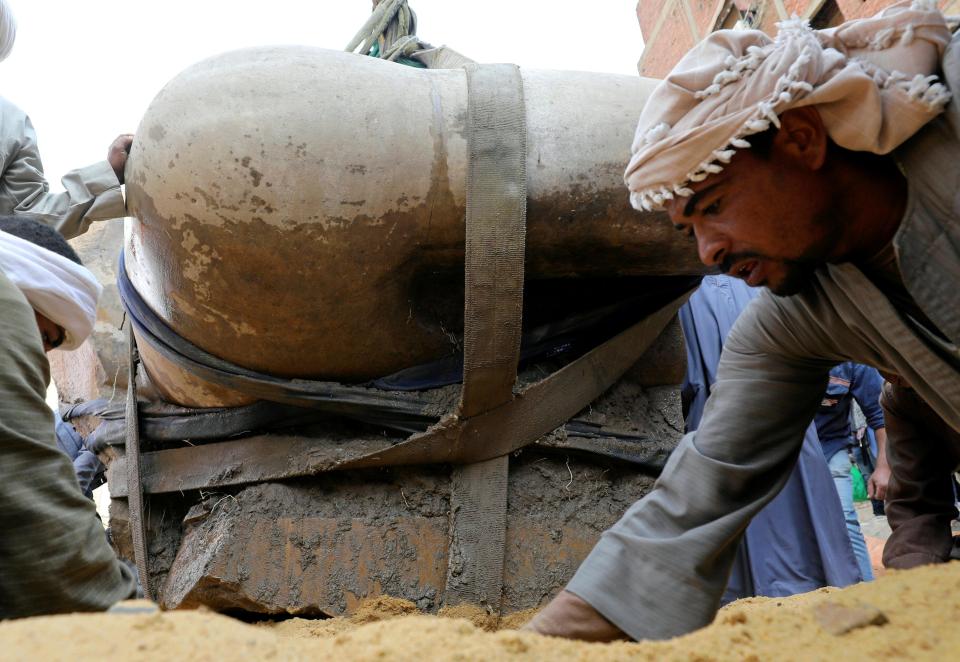 Giant 3,000-Year-Old Statue Of Pharaoh Ramses II Found Buried In A Cairo Slum - Mnews