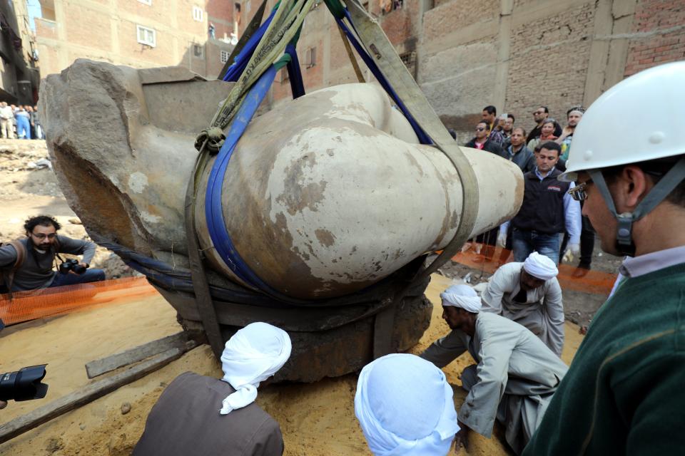 Giant 3,000-Year-Old Statue Of Pharaoh Ramses II Found Buried In A Cairo Slum - Mnews