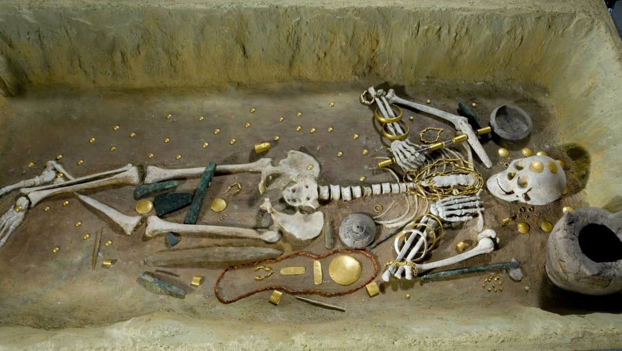 “Oldest Gold of Humankind” Found in Varna Necropolis Was Buried 6,500 Years Ago