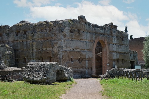 Visitor’s Guide to the Monuments of Hadrian’s Villa