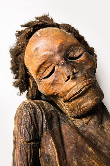 Thanks to the study of these mummies, it has been possible to answer the many questions previously hidden about the Guanche culture. ‎ - T-News