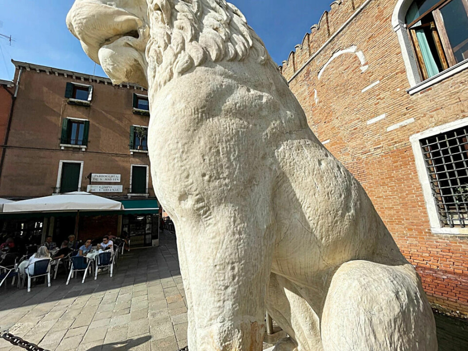 Vikings tagged the great lion in Venice with runes