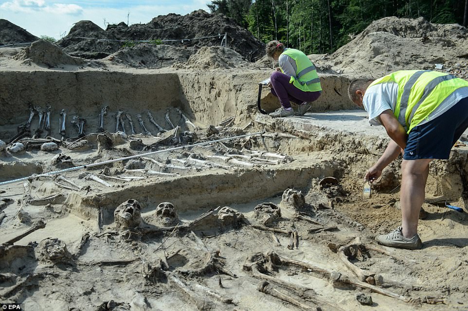 The screaming skeletons of dozens of soldiers who were killed during a battle 150 years ago have been discovered in a mass grave in eastern Poland. - NY DAILY