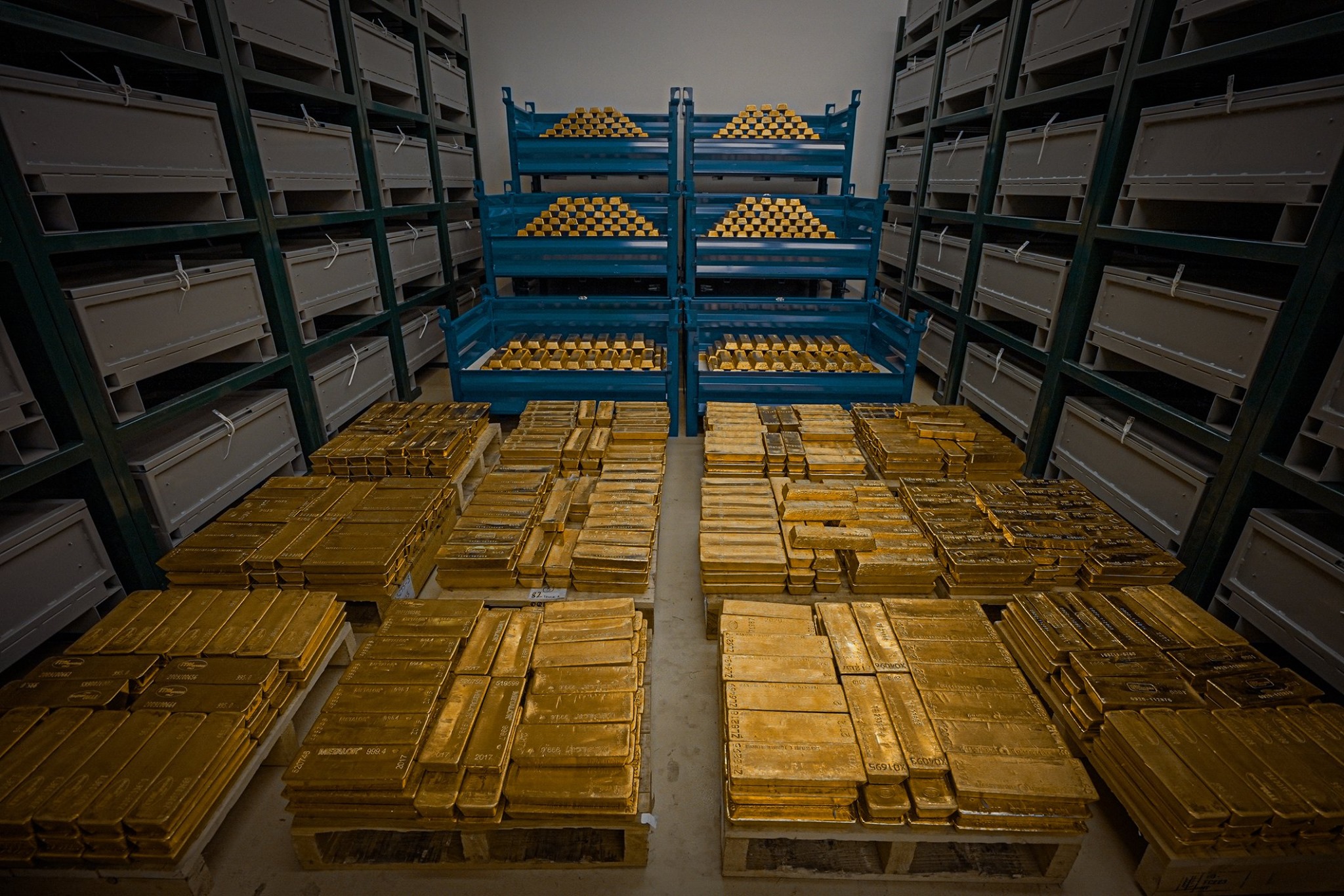 “The World’s Largest ‘Fortress’ Containing More Than 6,000 Tons of Gold is Hidden Under the Ground” - News