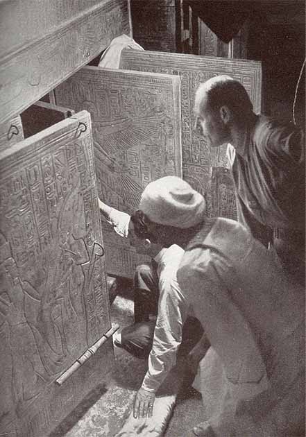 The Discovery and Treasures of King Tutankhamun’s Tomb