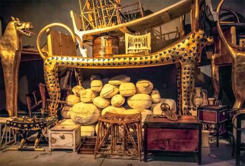 The Discovery and Treasures of King Tutankhamun’s Tomb