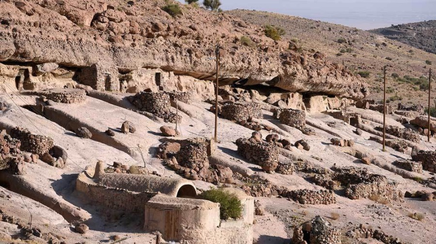 Life continues in Iran’s 12,000-year-old settlement “Meymand village”