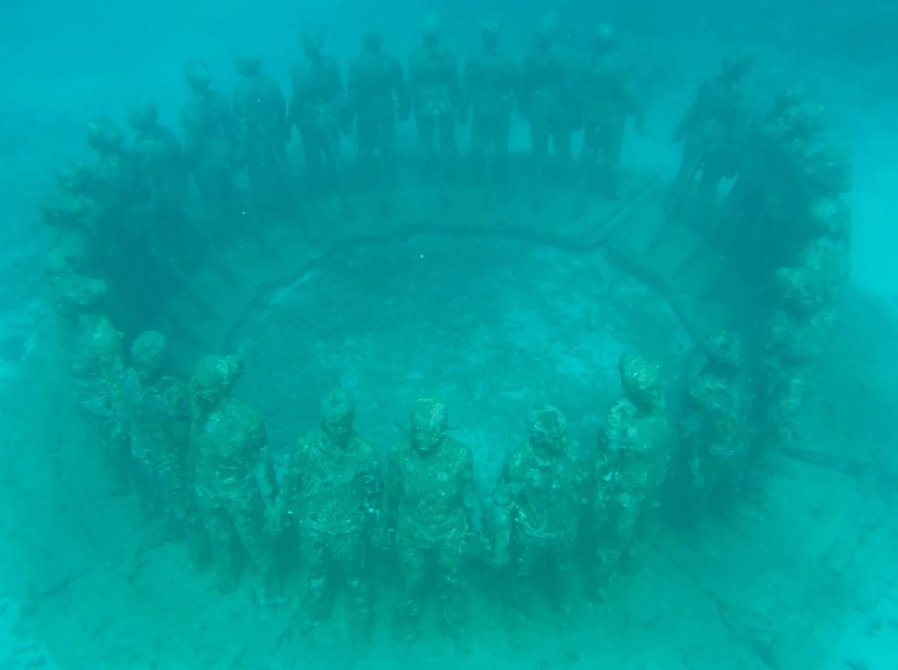 After 1,200 Years, the Ancient Egyptian City of Heracleion, Known as the Lost City of Heracleion, Has Been Found and Explored Underwater. ‎