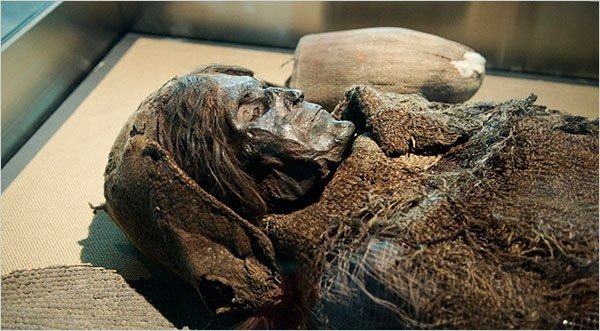 What can you tell me about the ancient Tarim mummies?