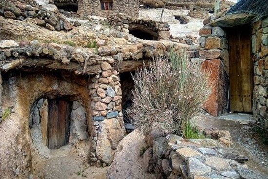 Life continues in Iran’s 12,000-year-old settlement “Meymand village”