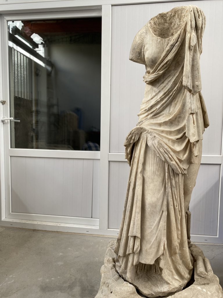 A Dancing Muses statue 2175 years old was found in the ancient city of Stratonikeia, known as the city of eternal loves