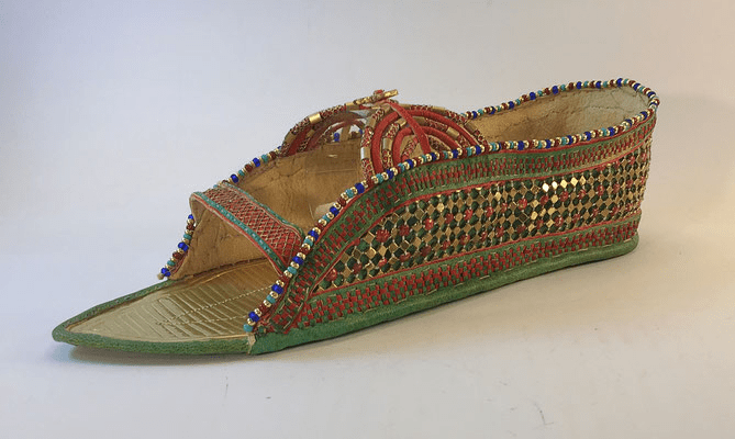 3,300-Year-Old Sandals of King Tutankhamun - The African History