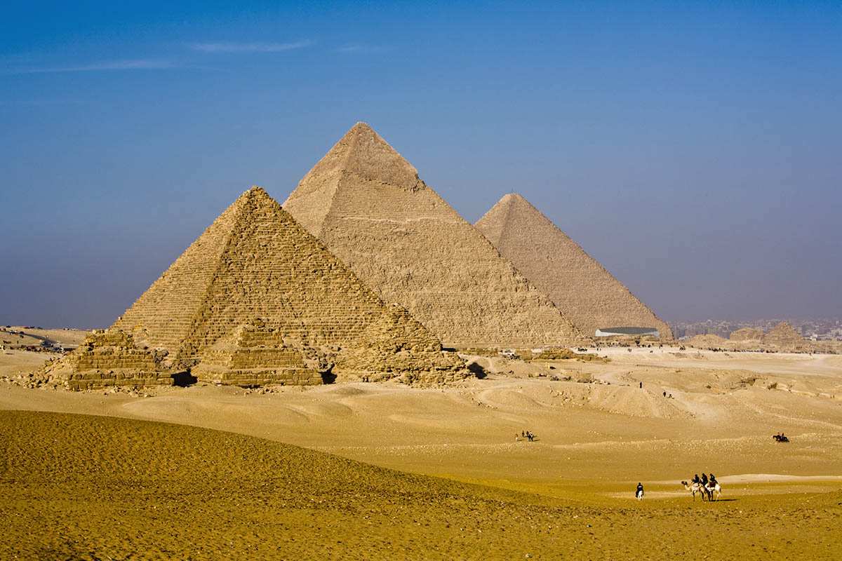 How Long Did It Take to Build the Egyptian Pyramids?