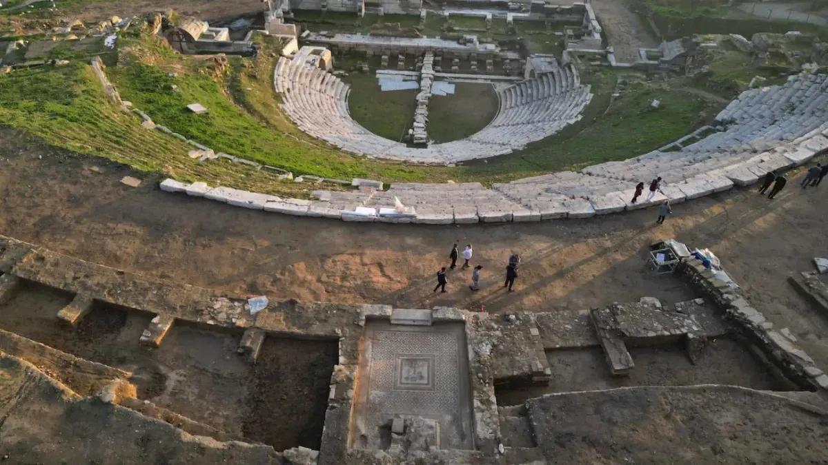 Roman lion mosaic unearthed in ancient city Prusias ad Hypium