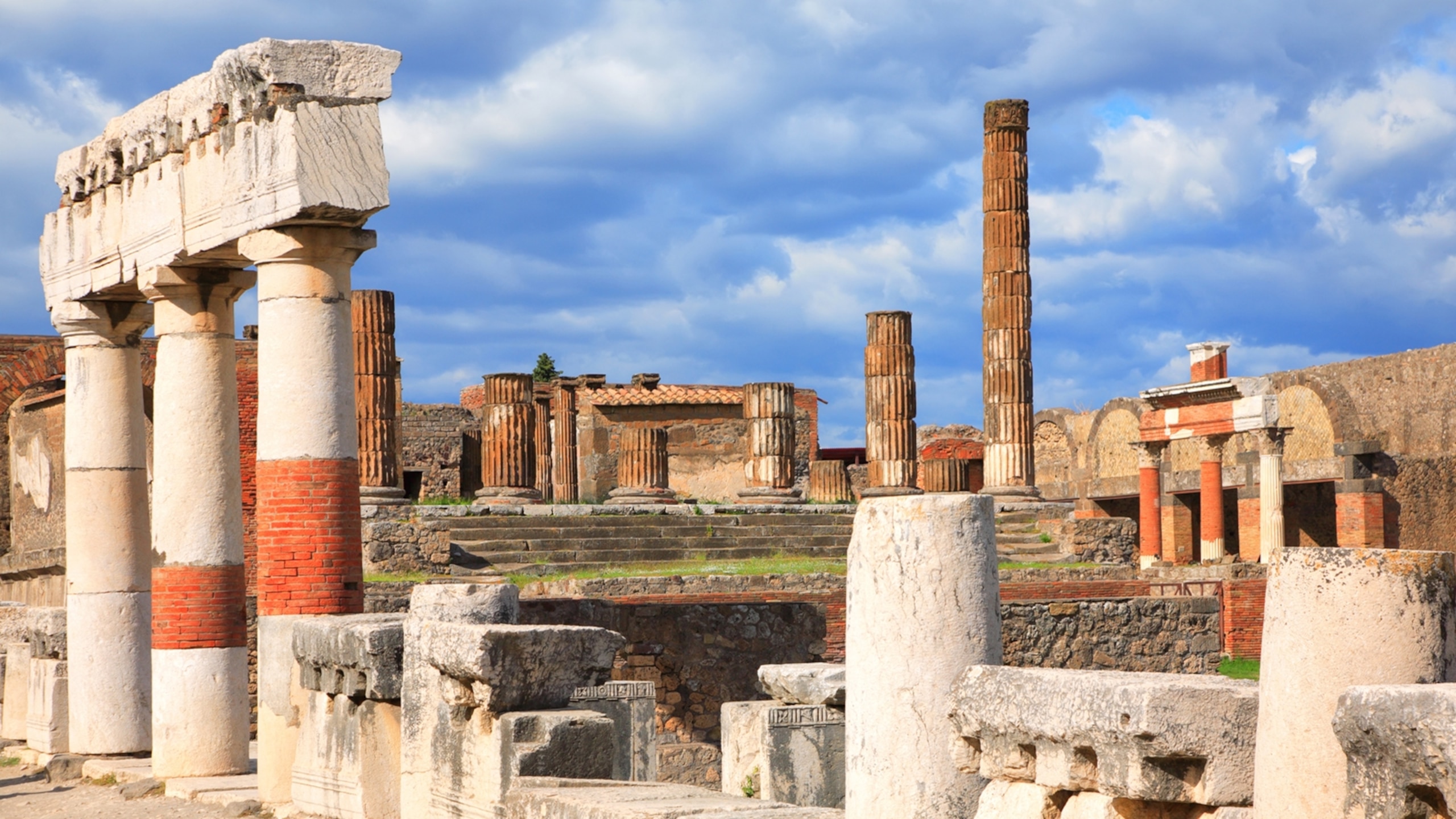 The Lost City of Pompeii